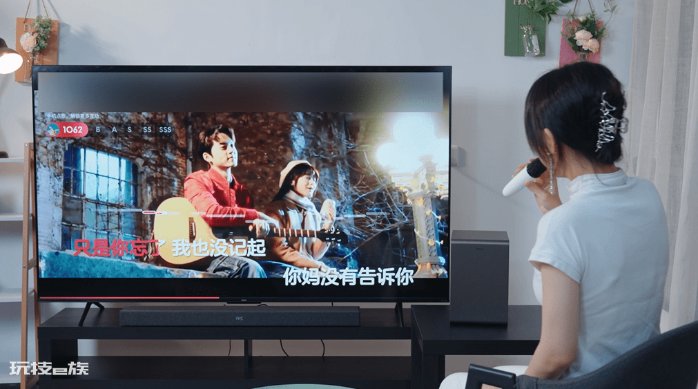 解锁家庭娱乐的奥义,乐华乐尊K73K歌电视评测 解锁家庭娱乐的奥义,乐华乐尊K73K歌电视评测-图片21